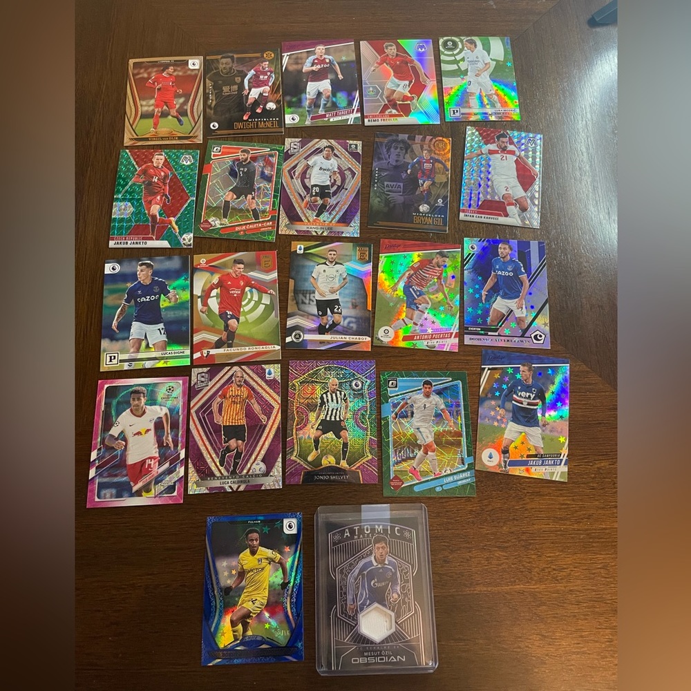 187 soccer cards